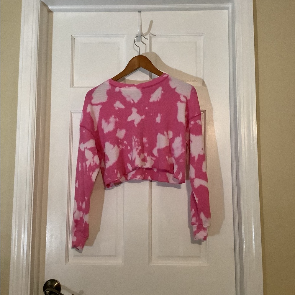 KATIE J NYC Cooper cropped long sleeve waffle top. EUC